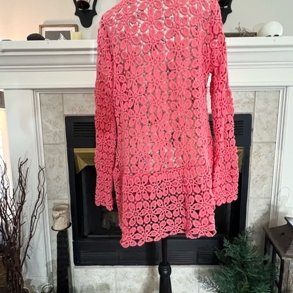 Neiman Marcus exclusive lace open jacket. - Picture 7 of 12